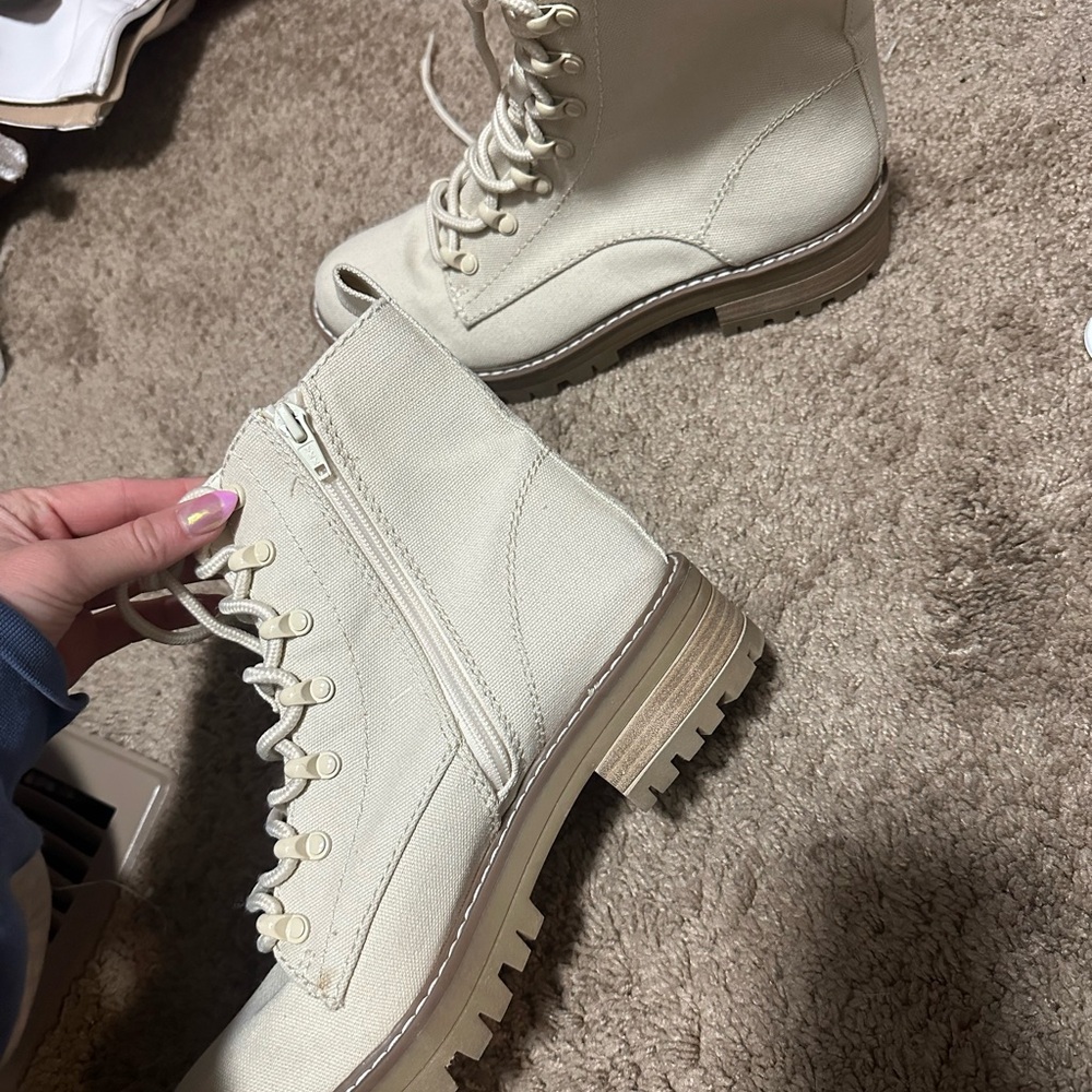 Women's Beige Lace-Up Ankle Boots
